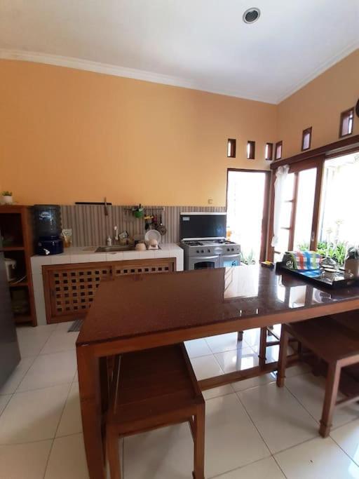 Serasa Rumah Holiday home *
